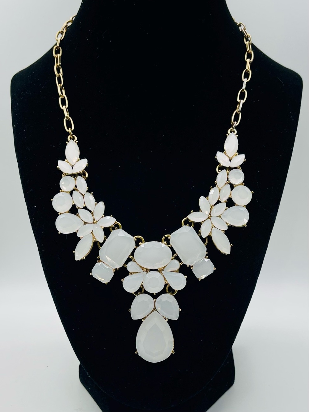 Charming Charlie Vintage White Opal Glass Floral Bib Statement Necklace